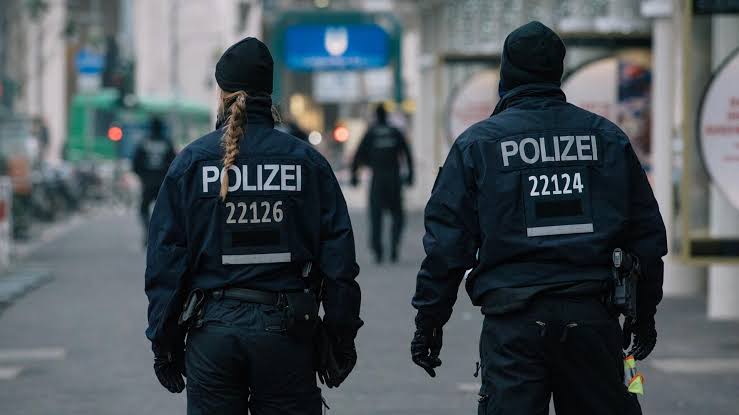 Berlinin mərkəzində baş verən hücumun səbəbi Davud Ulduzu olub