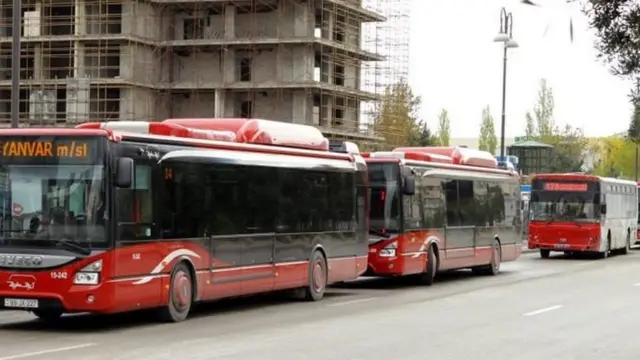 İlk tədris günündə avtobuslar nə qədər sərnişin daşıyıb...
