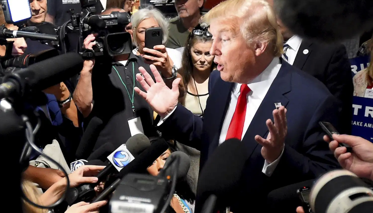 Amerikanın ən böyük beş telekanalı ABŞ Prezidenti Donald Trampın tədbirlərini işıqlandırmağı dayandırıb