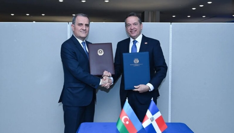 Azərbaycanla bu ölkə arasında adi pasport sahibləri üçün viza tələbi ləğv olunub