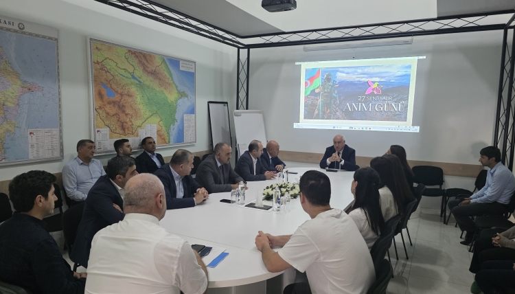 Dövlət Ekoloji Ekspertiza Agentliyində Anım Günü ilə bağlı tədbir keçirildi
